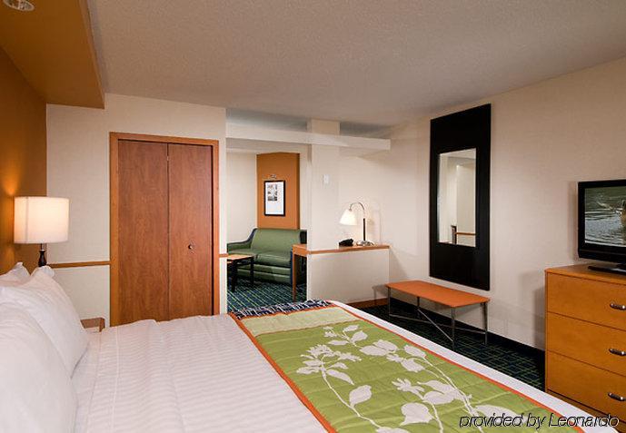 Hotel Fairfield & By Marriott 3*